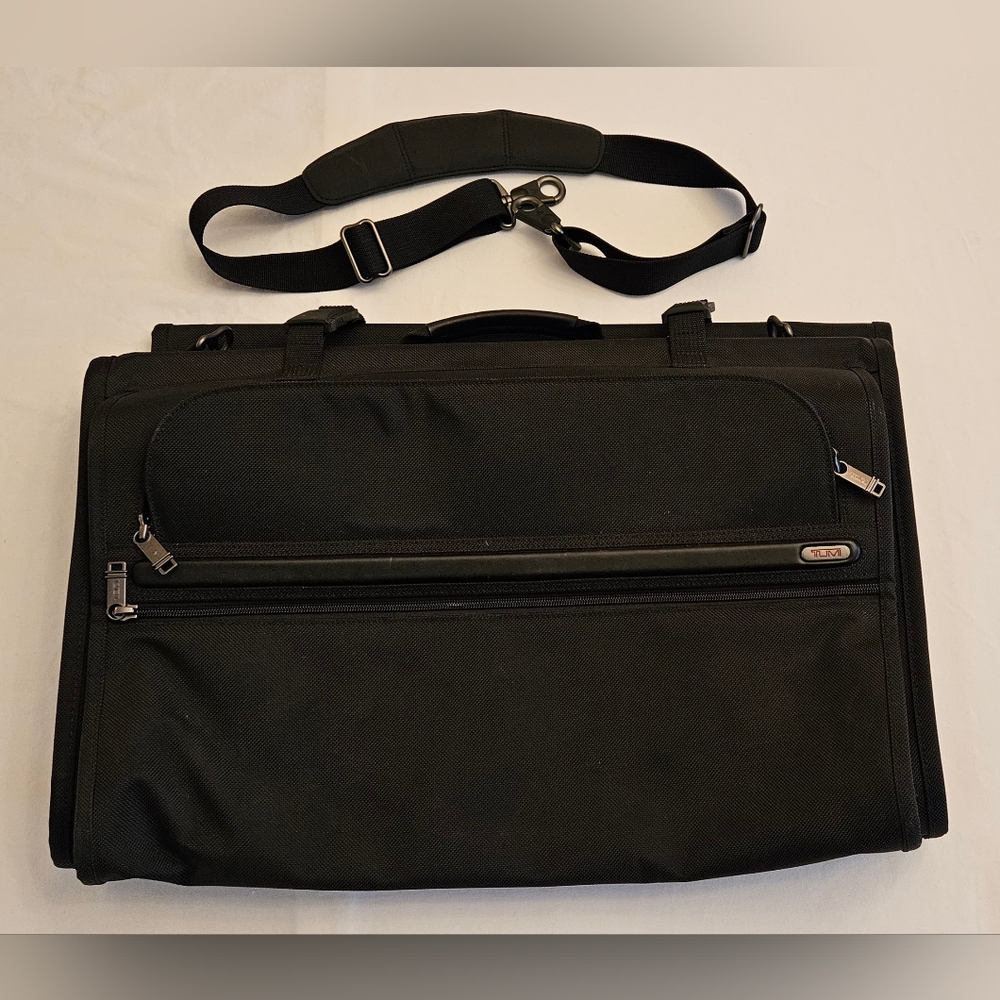 TUMI tri-fold ballistic weave garment bag, black, like new